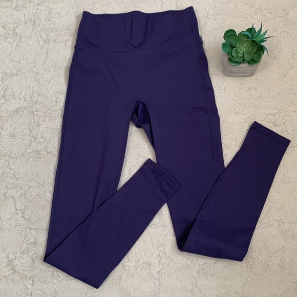 FABLETICS Trinity high waisted pocket leggings Aegean/multi purple - Picture 4 of 6